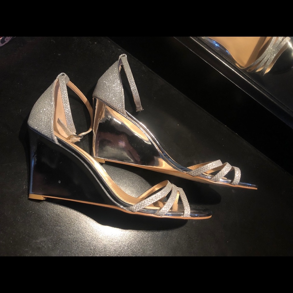Backup wedding shoes never worn! - Picture 7 of 8